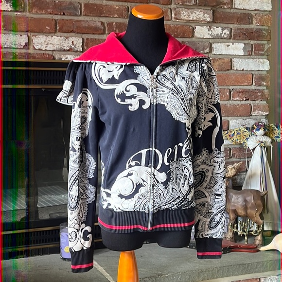Dereon Hooded Jacket
